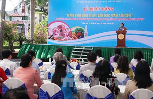 Action month tightens food safety - ảnh 1